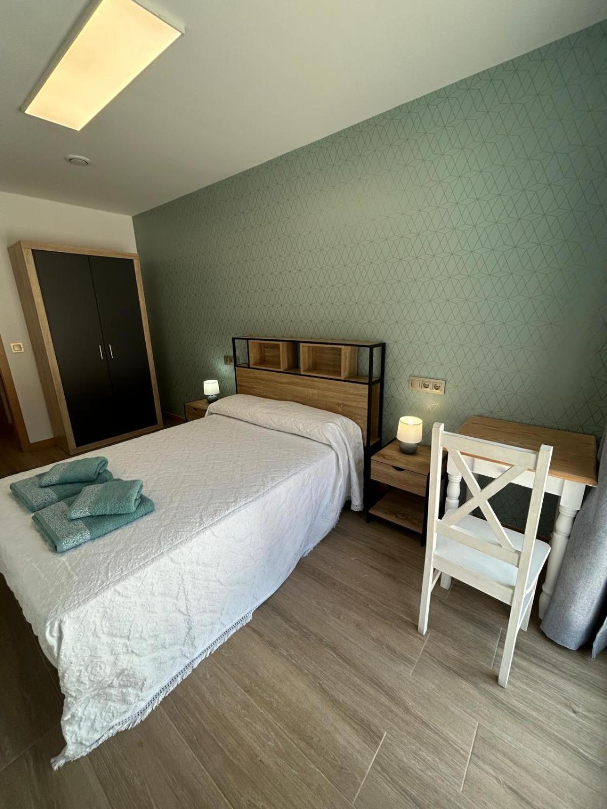 Apartamentos Torres Del Milladoiro Ames ภายนอก รูปภาพ