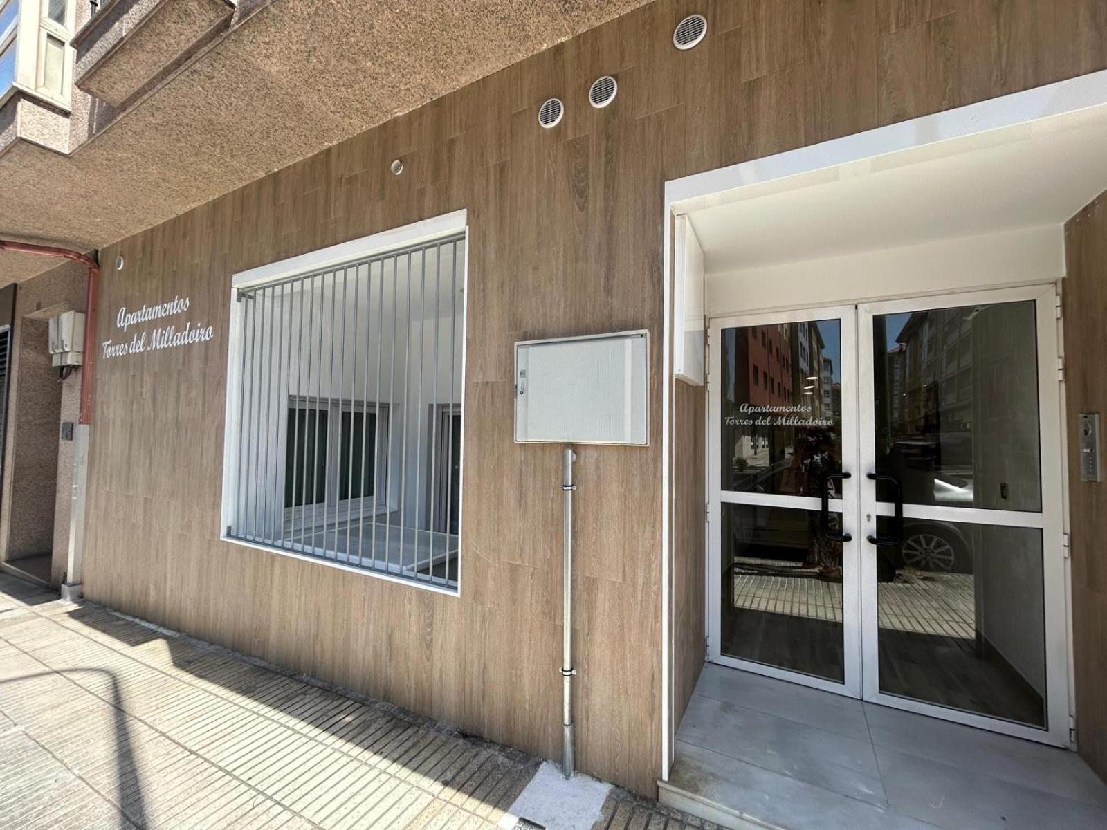 Apartamentos Torres Del Milladoiro Ames ภายนอก รูปภาพ
