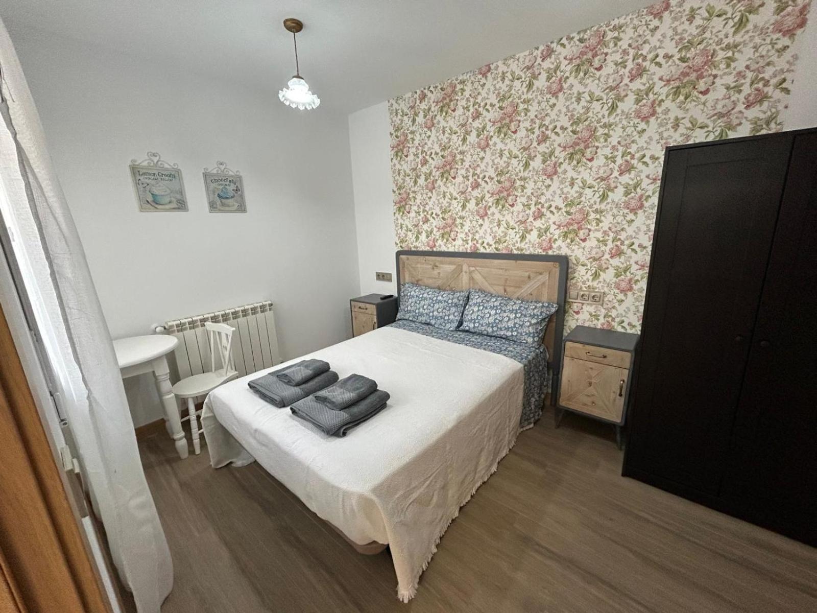 Apartamentos Torres Del Milladoiro Ames ภายนอก รูปภาพ